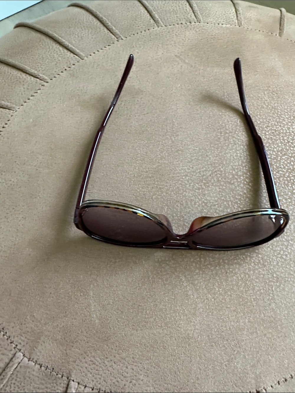 Amazon Women's Aviator Sunglasses in Black and Brown - Picture 5 of 6